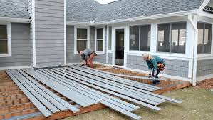 Elgin IL composite deck builder